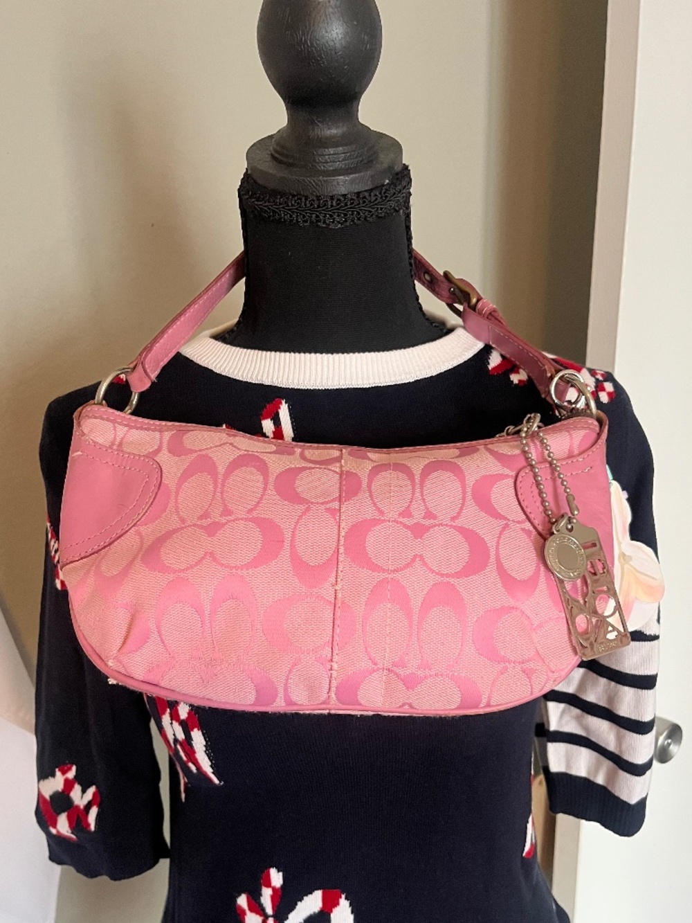 ⚜️ Coach Vintage Y2k Soho Pink Signature Mini Hobo Bag #6351